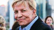 Fioretti challenges AWOL Mayor Emanuel to debate