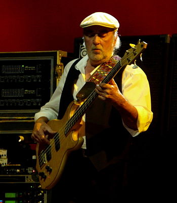 English: JOHN MCVIE With Fleetwood Mac on Marc... English: JOHN MCVIE With Fleetwood Mac on Marc...