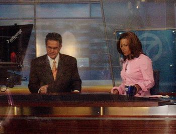 English: Ron Magers and Cheryl Burton anchor t...