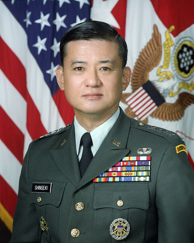 English: Eric K. Shinseki, Official portrait a...