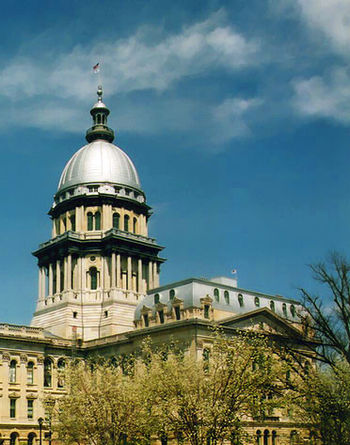 The dome on the Illinois State Capitol in Spri... The dome on the Illinois State Capitol in Spri...