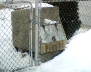 cement garbage container 1950 from http://forgottenchicago.com/