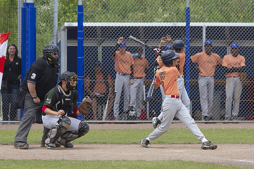 14481049233_63fa02e9af_little-league1