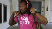 deangelo-williams-breast-cancer-awareness-9336249e201762b4